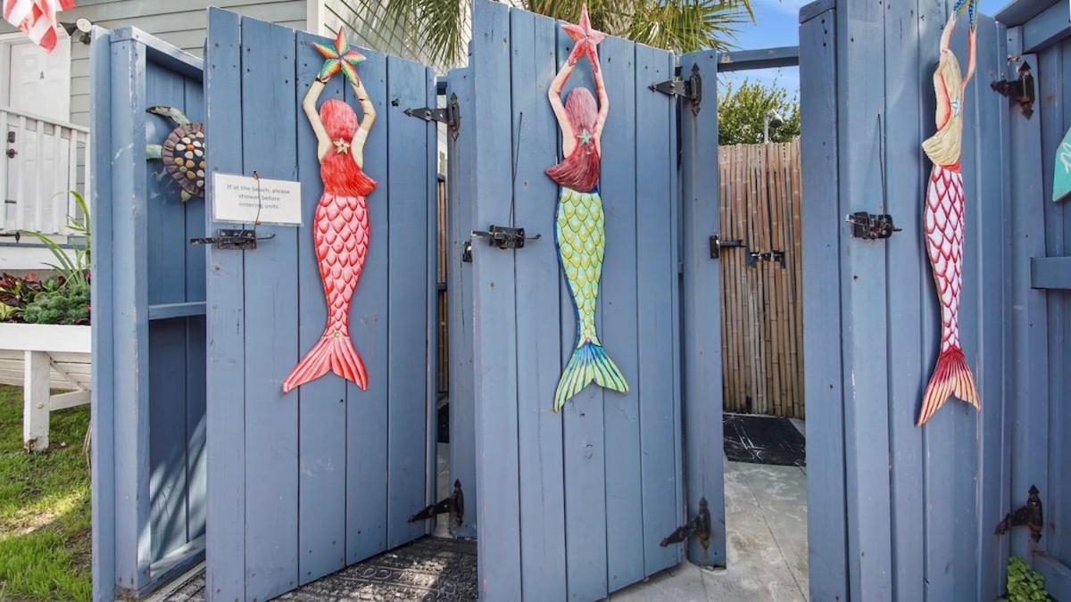 Beachlife Unit B Getaway Sleeps 10 Holiday home