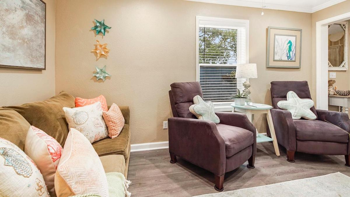 Beachlife Unit B Getaway Sleeps 10 Panama City Beach